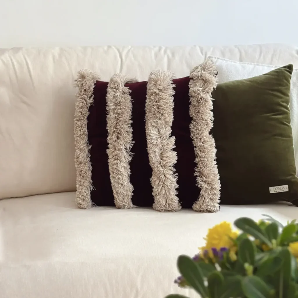 TURMALINA II Velvet Deluxe Cushion